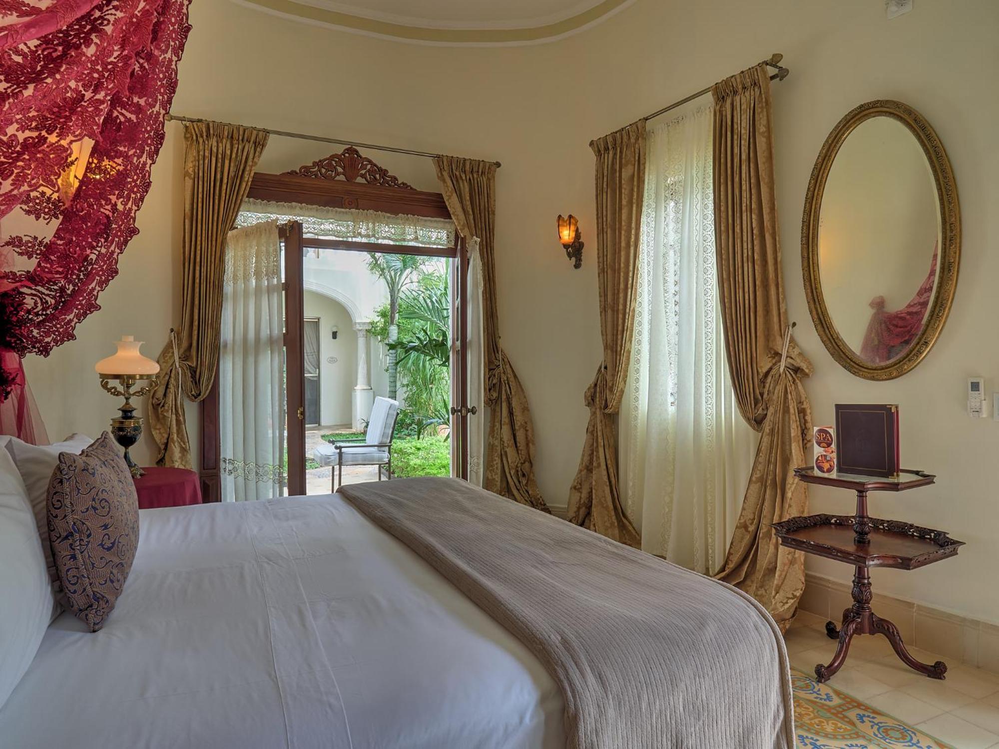 El Palacito Secreto Luxury Boutique Hotel & Spa Мерида Стая снимка